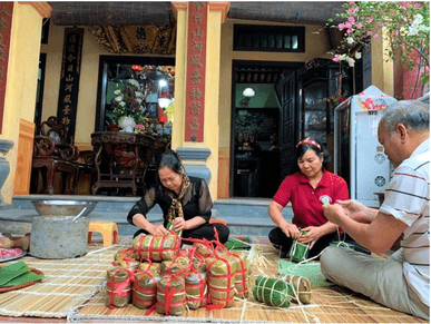 Lý thuyết Chuyên đề Địa Lí 12 Kết nối tri thức Phát triển làng nghề và các tác động