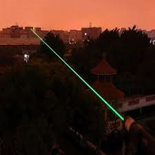 Hãy nêu một số ưu điểm của laser so với ánh sáng thông thường