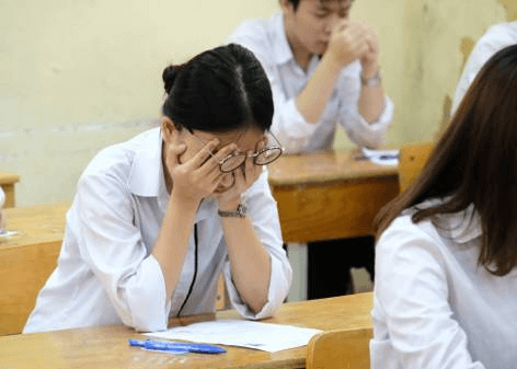 Trắc nghiệm Đạo đức lớp 5 Kết nối tri thức Bài 1 (có đáp án): Biết ơn những người có công với quê hương, đất nước