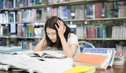 Trắc nghiệm Đạo đức lớp 5 Kết nối tri thức Bài 3 (có đáp án): Vượt qua khó khăn