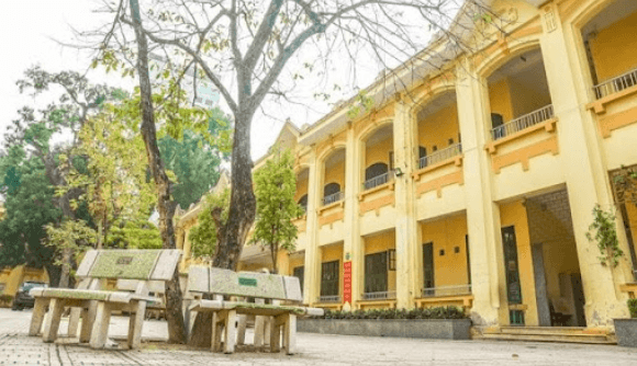 Đề thi Học kì 1 Ngữ Văn lớp 8 năm 2021 - 2022 có đáp án (50 đề)