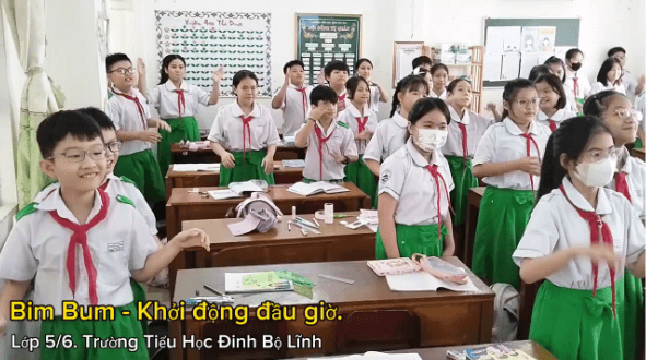 Giáo án điện tử Đoạn văn giới thiệu về nhân vật trong một cuốn sách đã đọc lớp 5 | PPT Tiếng Việt lớp 5 Chân trời sáng tạo