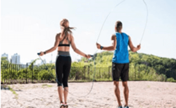Hãy cho biết những chú ý khi sử dụng không khí, nước hoặc ánh sáng để rèn luyện sức khỏe