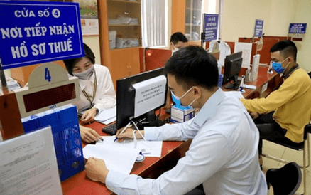 Lý thuyết KTPL 12 Chân trời sáng tạo Bài 8: Quyền và nghĩa vụ của công dân về kinh doanh và nộp thuế | Kinh tế Pháp luật 12