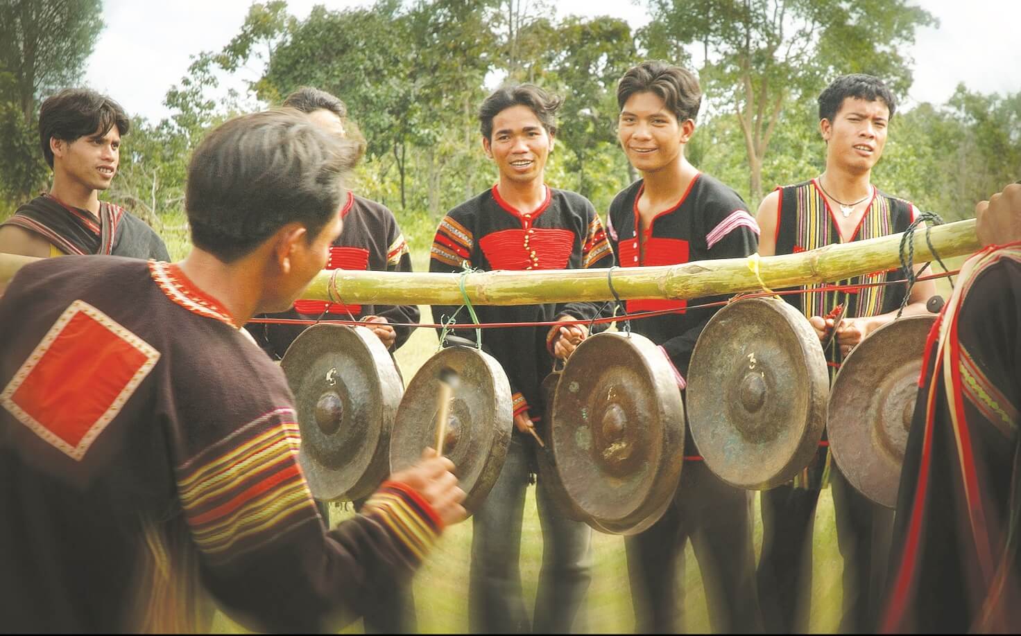 Lý thuyết Lịch Sử 10 Chân trời sáng tạo Bài 20: Khối đại đoàn kết dân tộc Việt Nam