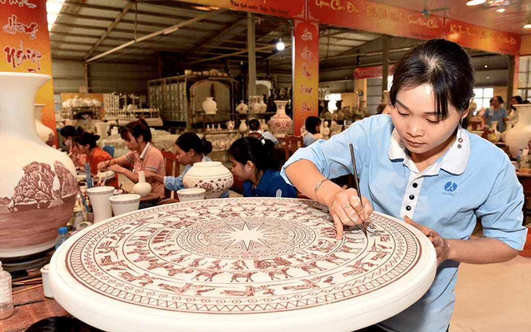 Lý thuyết Lịch Sử 10 Kết nối tri thức Bài 12: Khái quát về đời sống vật chất và tinh thần của cộng đồng các dân tộc Việt Nam