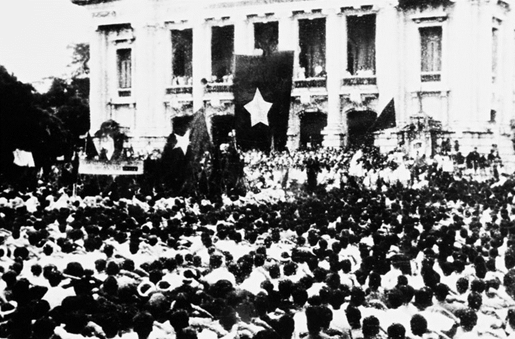 Sưu tầm tư liệu tìm hiểu về cuộc khởi nghĩa giành chính quyền trong Cách mạng tháng Tám