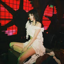 Khóc ở trong club (lời bài hát, lyric chính xác nhất)