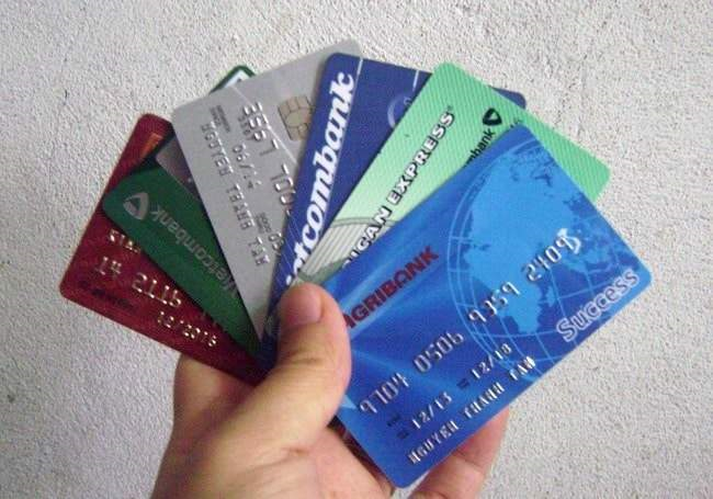 Thủ tục và điều kiện làm thẻ ATM của các ngân hàng hiện nay