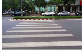 Bài toán thực tế lớp 11 Quan hệ song song trong không gian