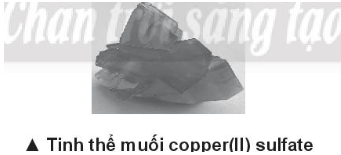 Copper(II) sulfate được sử dụng làm nguyên liệu trong phân bón, làm thuốc kháng nấm (ảnh 2)