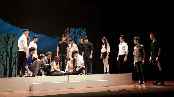 Ngành Diễn viên kịch, điện ảnh - truyền hình là gì? Cơ hội nghề nghiệp của ngành