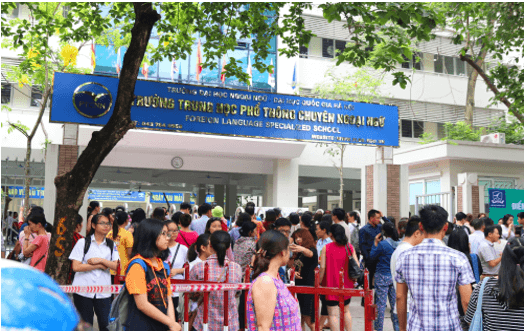 Thông tin về Trường THPT Chuyên Ngoại ngữ (Hà Nội)