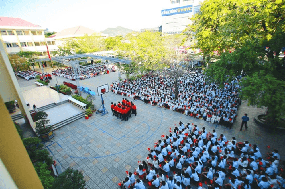 Thông tin về Trường THPT Trần Nguyên Hãn (TP.HCM)