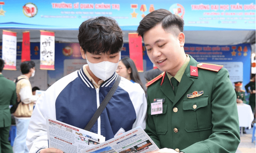 Trường Sĩ quan Chính trị thông báo Tổ hợp xét tuyển đào tạo đại học quân sự hệ chính quy năm 2026
