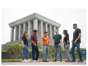 Trắc nghiệm Tiếng Việt lớp 1 Bài 1 (có đáp án): uân, uyên, uyt | Chân trời sáng tạo