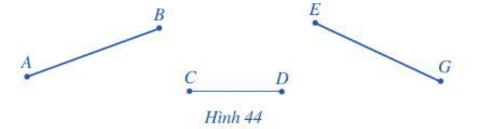 Quan sát Hình 44. a) Hãy đo độ dài của các đoạn thẳng trong Hình 44