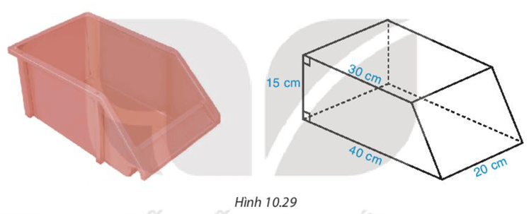 Một chiếc khay đựng linh kiện bằng nhựa, có dạng hình lăng trụ đứng đáy là hình thang vuông
