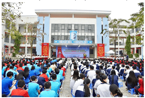 Thông tin về Trường THPT Thượng Cát (Hà Nội)
