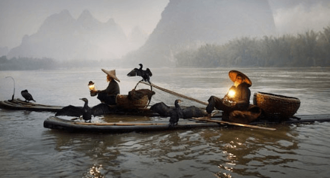Dàn ý Phân tích hình tượng con sông Đà trong Người lái đò sông Đà (5 mẫu)