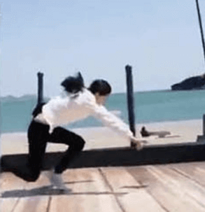 Quán tính là gì? Công thức tính quán tính (chi tiết nhất)