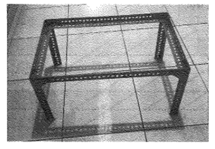 Một cái khung sắt có dạng hình hộp chữ nhật như hình dưới đây có số đo hai cạnh đáy